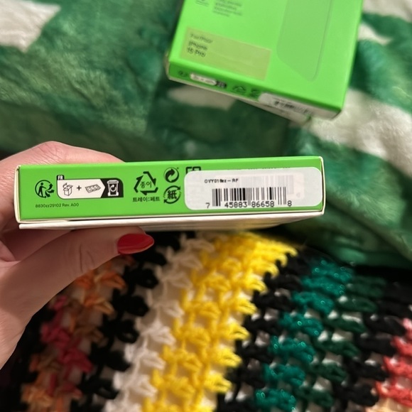 Belkin ScreenForce Tempered Screen Protector iPhone 15 Pro NEW! - Picture 3 of 3